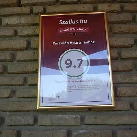 Porkolab Apartmanhaz * Gyenesdiás